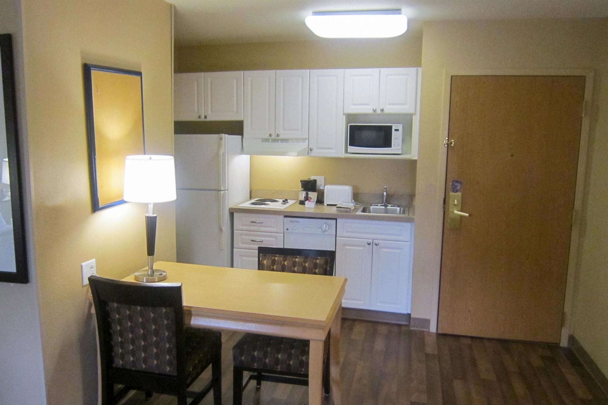 Extended Stay America Suites - Phoenix - Скоттсдейл Экстерьер фото